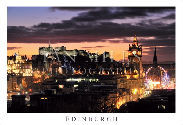 Edinburgh - Castle, Balmoral, Festive Postcard